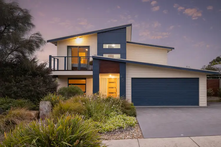 5 Possum Place, Cowes VIC 3922