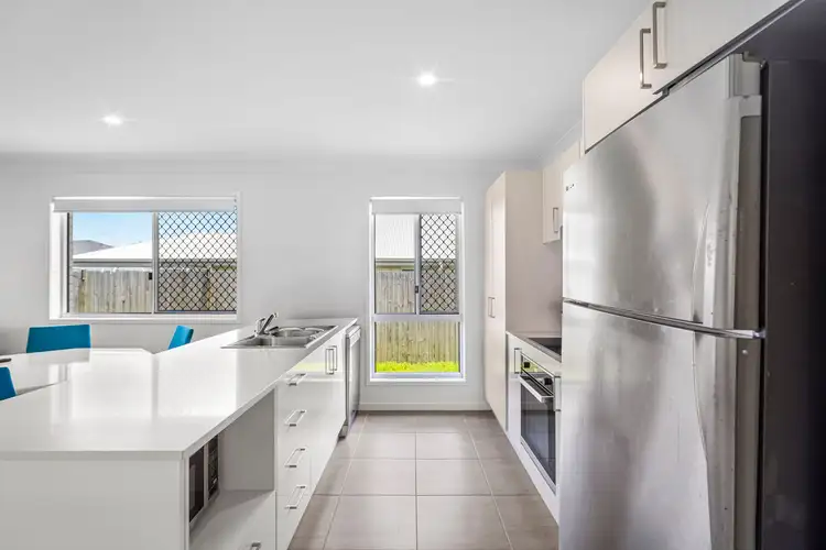 Third view of Homely house listing, 8 Alexander Place, Gleneagle QLD 4285