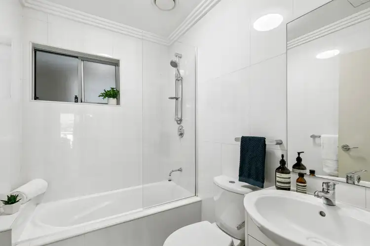 Sixth view of Homely unit listing, 23/12-16 Shackel Ave, Brookvale NSW 2100