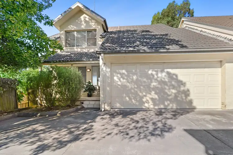 2/33-35 Stephen Street