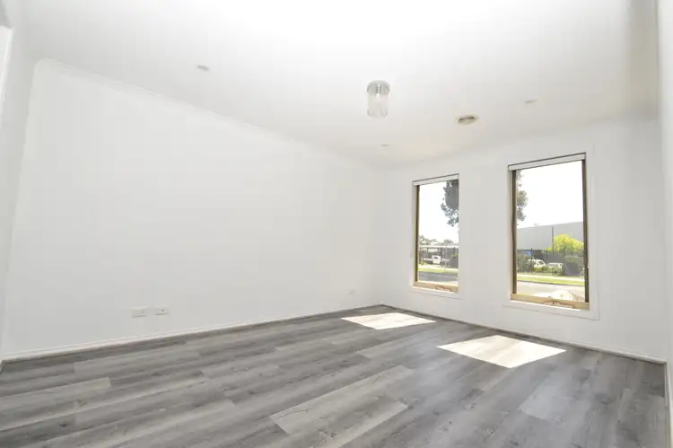 Fourth view of Homely house listing, 37 Stately Drive, Cranbourne East VIC 3977