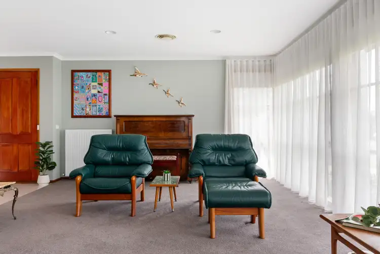 Third view of Homely house listing, 6 Arthur Court, Skye VIC 3977