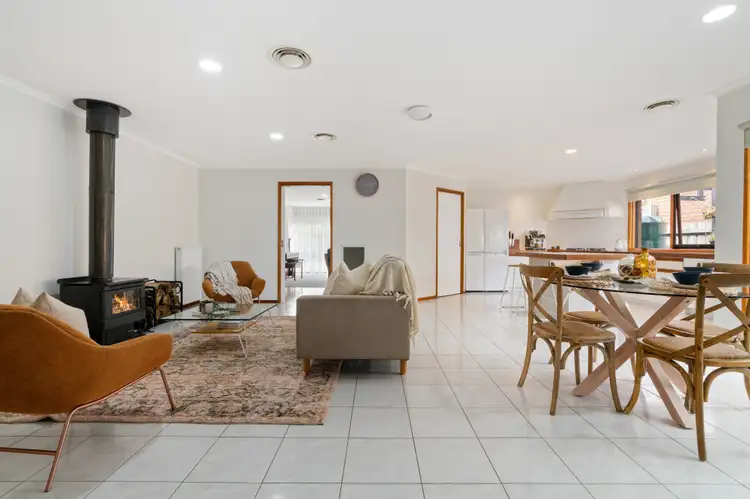 Sixth view of Homely house listing, 6 Arthur Court, Skye VIC 3977