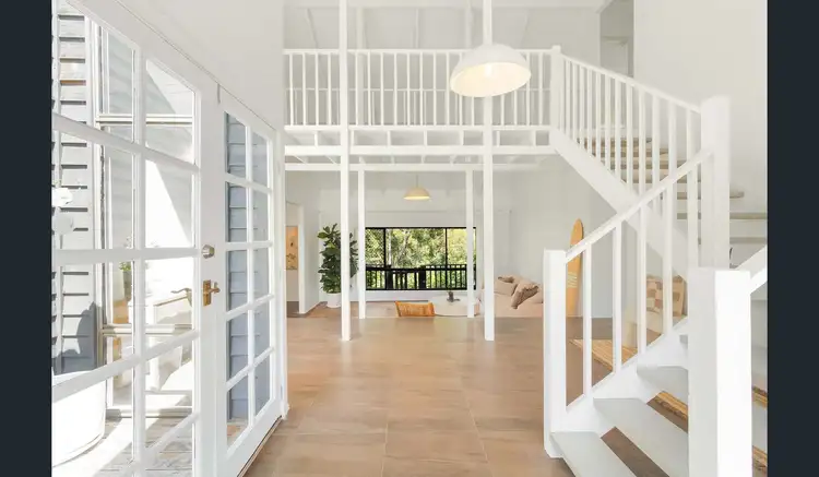 17 Tanjenong Place, Burleigh Heads QLD 4220