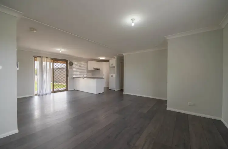 Fifth view of Homely house listing, 8 Hurford Place, Forbes NSW 2871