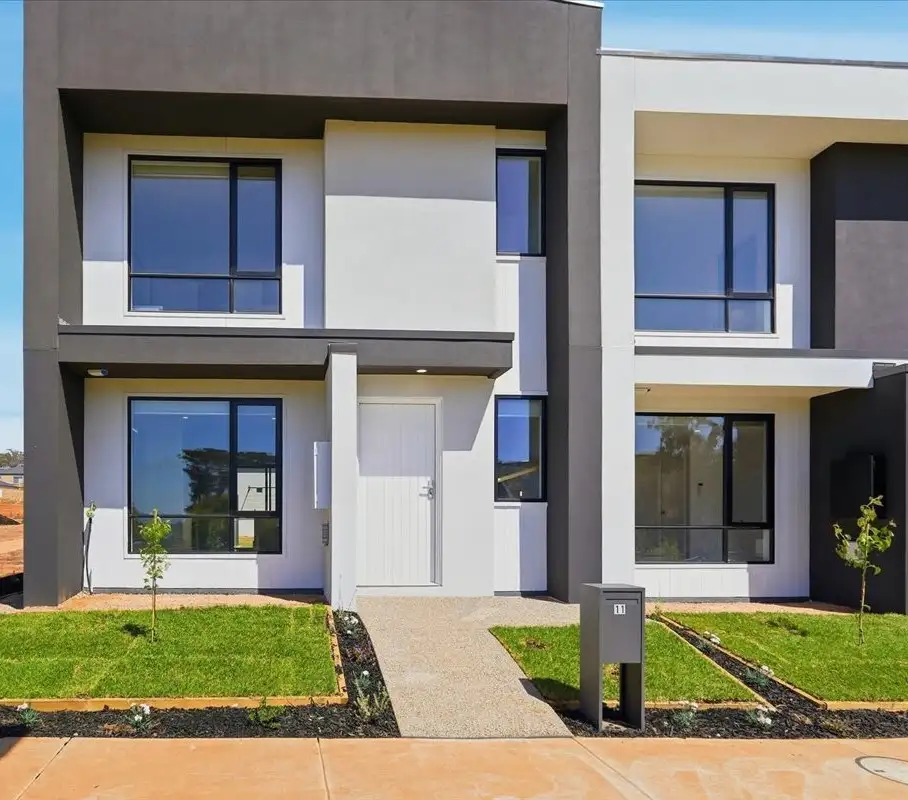 HOME FOR RENT IN BACCHUS MARSH