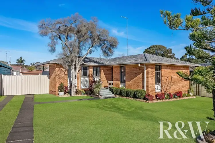 8 Pelsart Avenue, Willmot NSW 2770