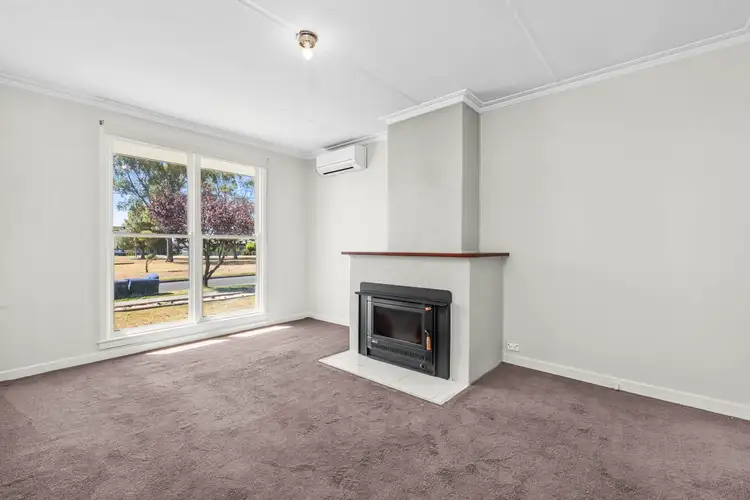 Second view of Homely house listing, 3 Flamingo Court, Norlane VIC 3214