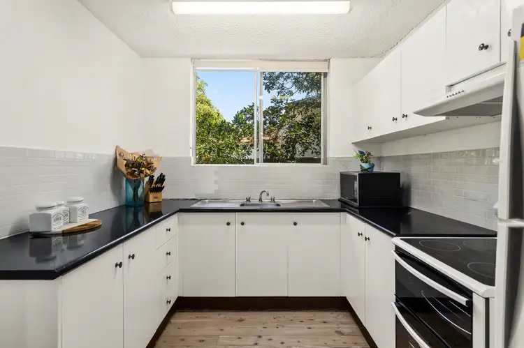 Fifth view of Homely unit listing, 2/189 Gipps Road, Keiraville NSW 2500