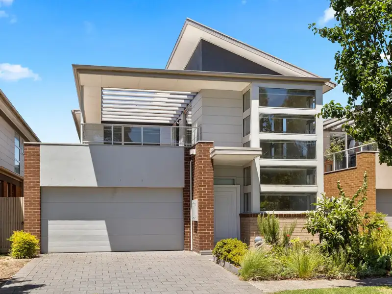 Main view of Homely house listing, 3 Crampton Square, Bonbeach VIC 3196