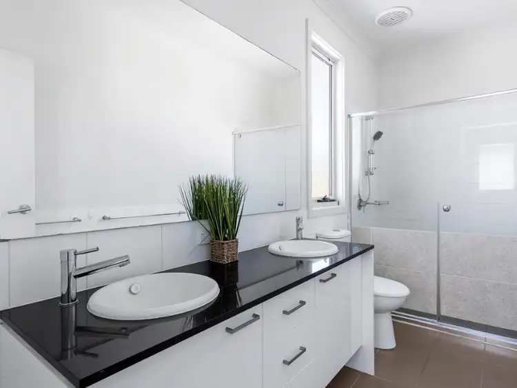 Fifth view of Homely house listing, 3 Crampton Square, Bonbeach VIC 3196