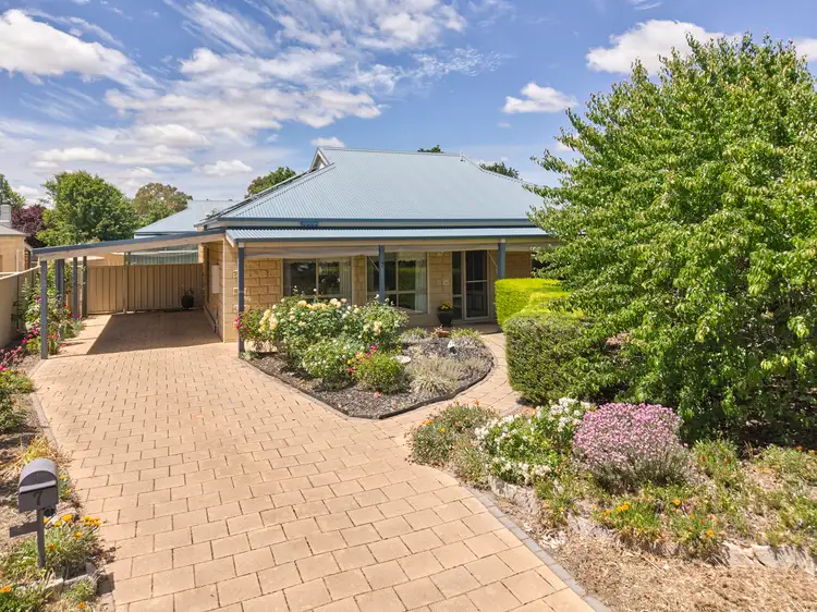7 Marshall Crescent, Heathcote VIC 3523