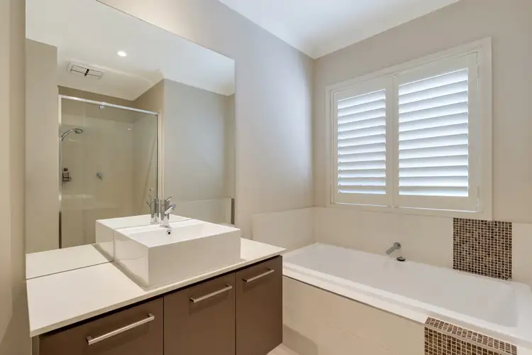 Sixth view of Homely house listing, 14 Loudon Circuit, Craigieburn VIC 3064