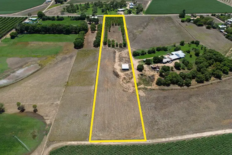 198 Mountainview Road, Airville QLD 4807