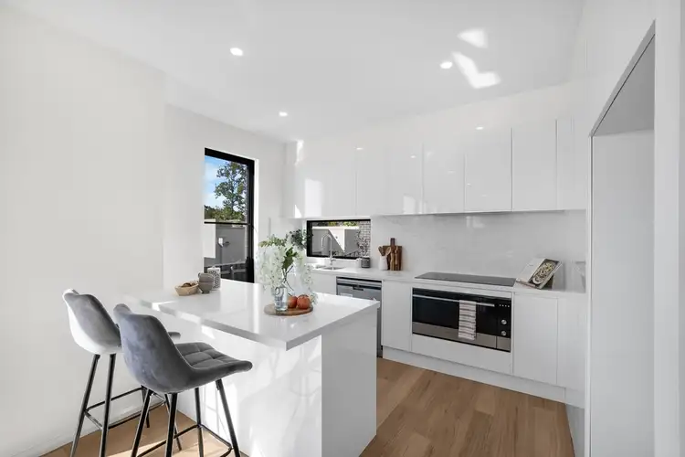 Fifth view of Homely townhouse listing, 3/8 Aurora Close, Mawson ACT 2607