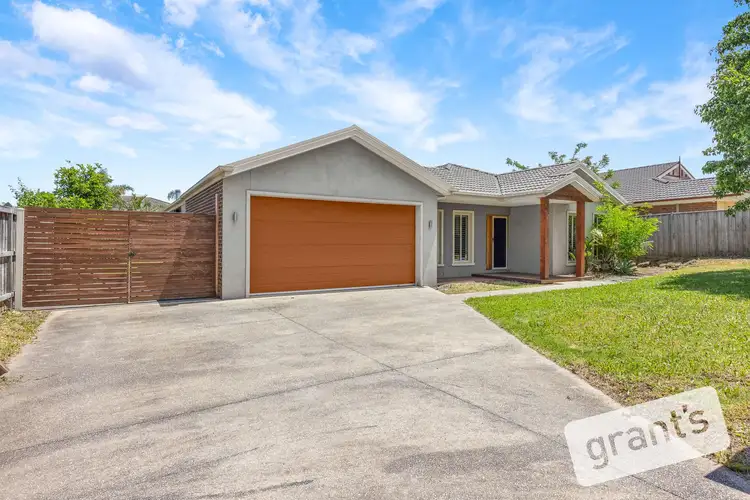 33 Ridgemont Drive, Berwick VIC 3806