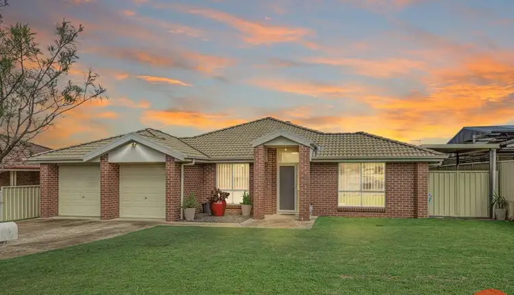 5 Rosemary Street, Rutherford NSW 2320