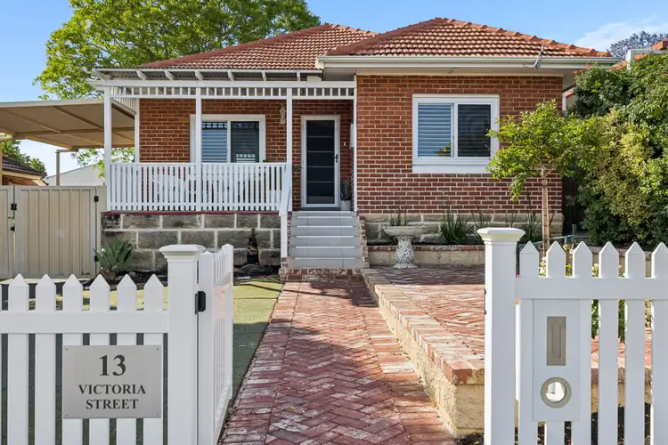 13 Victoria Street, St James WA 6102