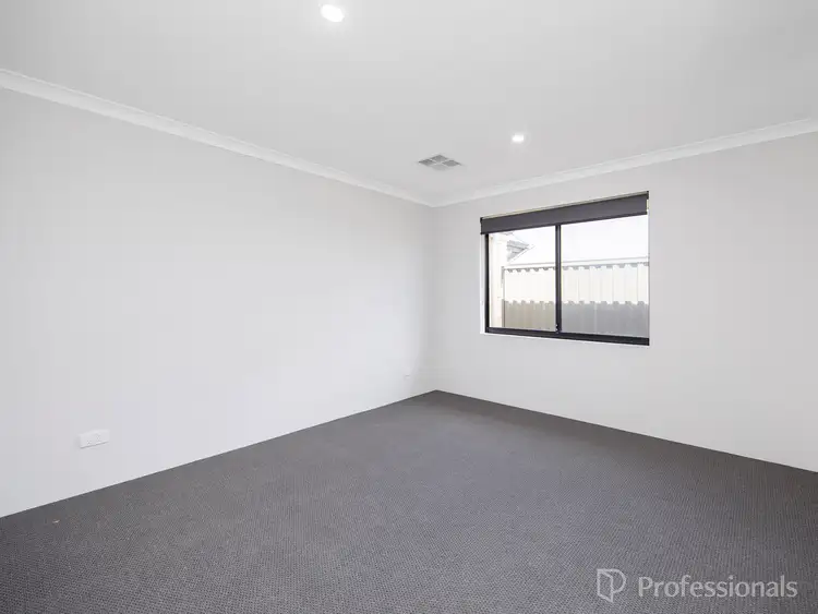 Third view of Homely house listing, 25 Bonfire Chase, Eglinton WA 6034