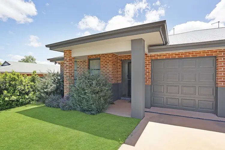 215 Hill Street, Orange NSW 2800