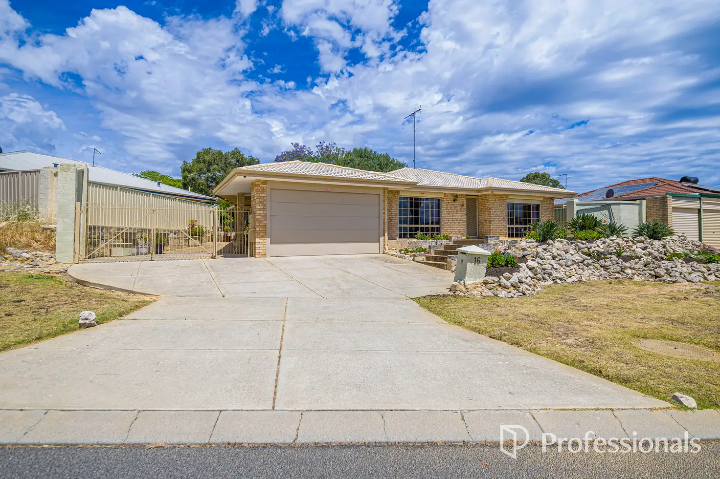 Main view of Homely house listing, 16 Trephina Mews, Clarkson WA 6030