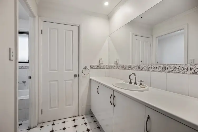 Fourth view of Homely house listing, 2 Close Street, Birkenhead SA 5015