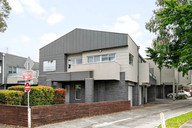 Third view of Homely townhouse listing, 3/2 Grandview Street, Glenroy VIC 3046