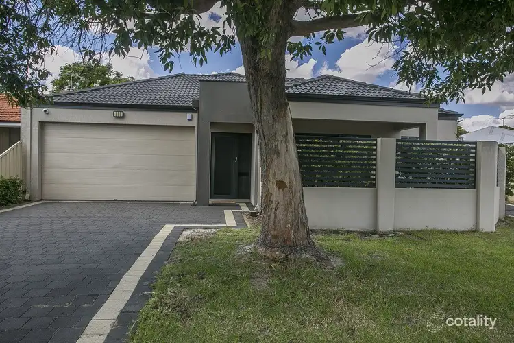 8 Boyce Road