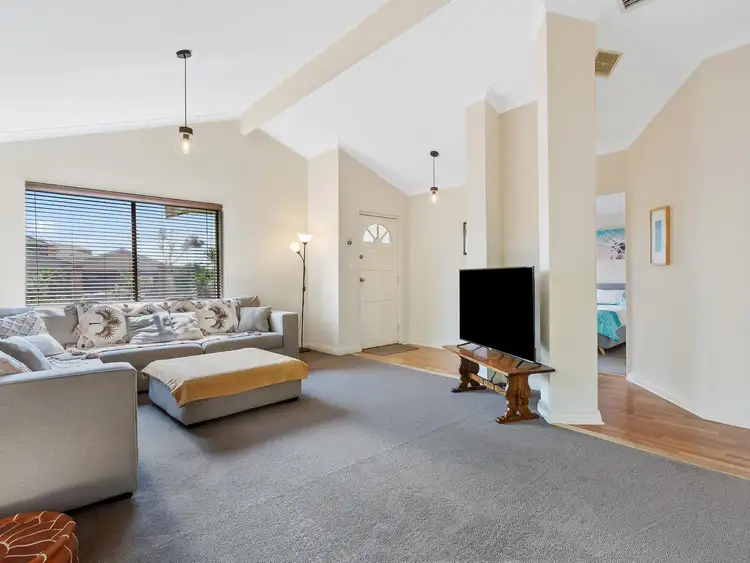 Second view of Homely house listing, 15 Bacchante Circle, Ocean Reef WA 6027