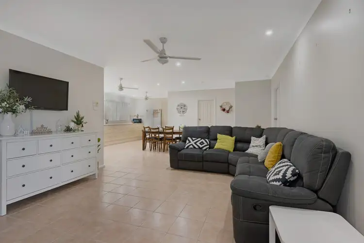 54A Marsden Street, Wonthella WA 6530