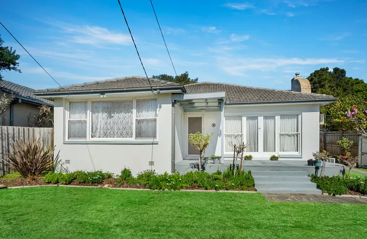 38 Romoly Drive, Forest Hill VIC 3131