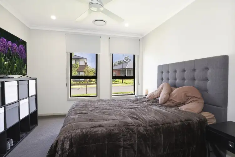 Fourth view of Homely house listing, 7 Epaulet Circuit, Jordan Springs NSW 2747