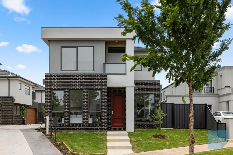 110 Hawking Crescent