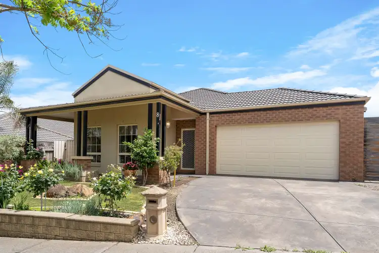 8 Beau Vista Drive, Craigieburn VIC 3064