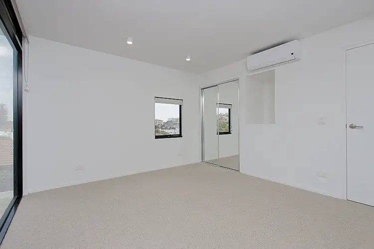 Fourth view of Homely apartment listing, 1/25 Pearl Parade, Scarborough WA 6019