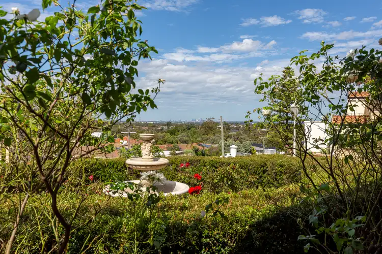 Fifth view of Homely house listing, 10 Eldwick Loop, Swan View WA 6056