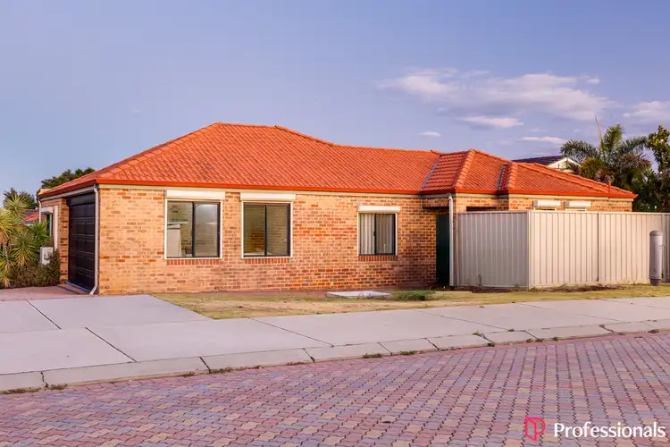 10/11 Priest Road, Landsdale WA 6065