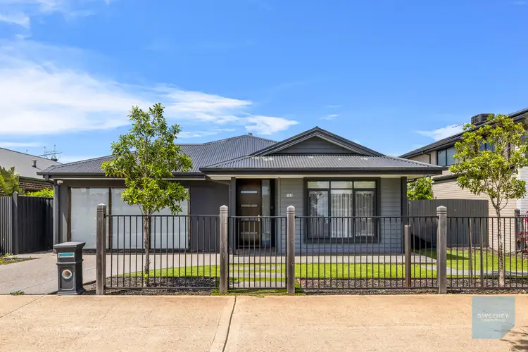 103 Beattys Road, Fraser Rise VIC 3336