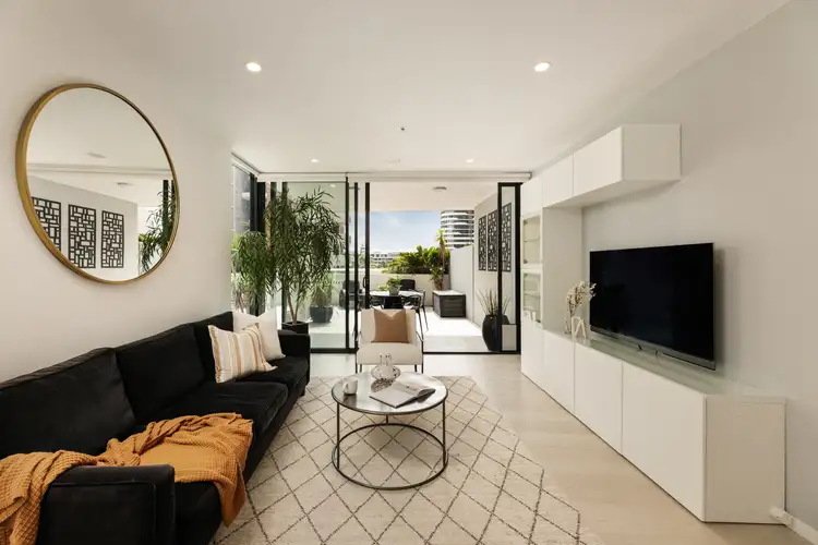 12 Cunningham Street