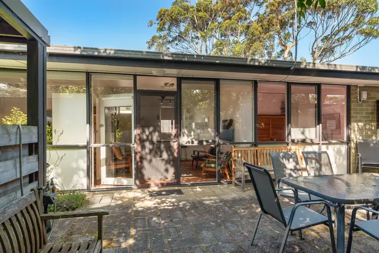 61 Honeysuckle Grove