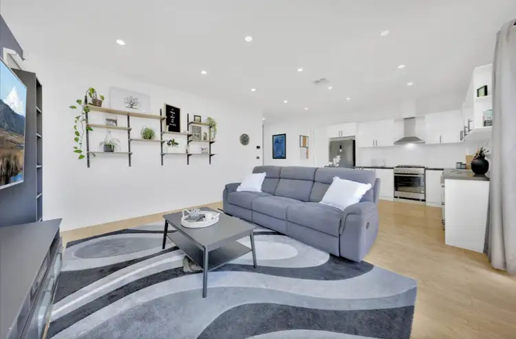 7 Vautier Avenue, Mickleham VIC 3064