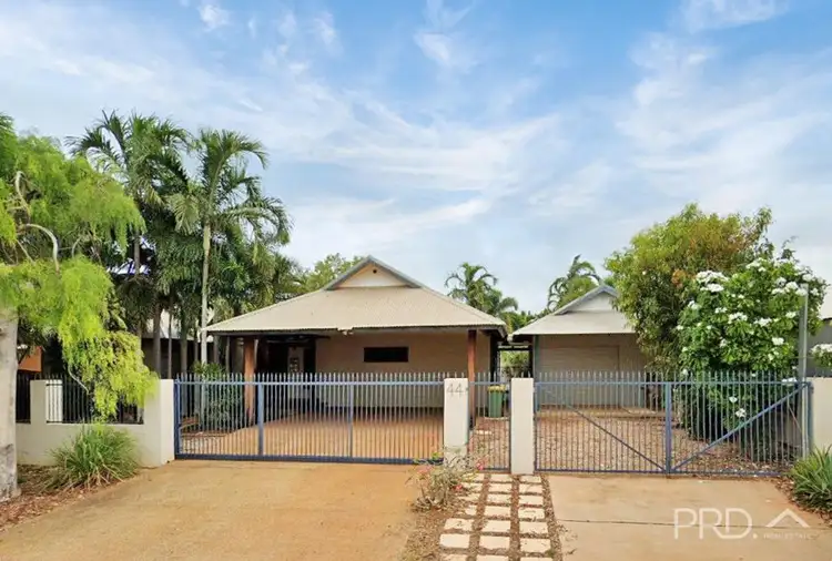 44 Durack Cres