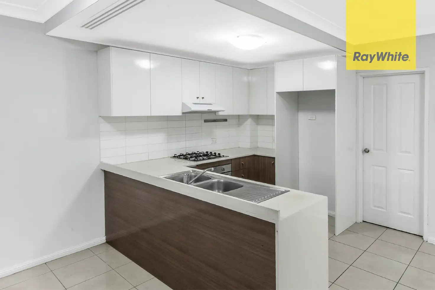 Main view of Homely townhouse listing, 4/367-371 Wentworth Avenue, Toongabbie NSW 2146