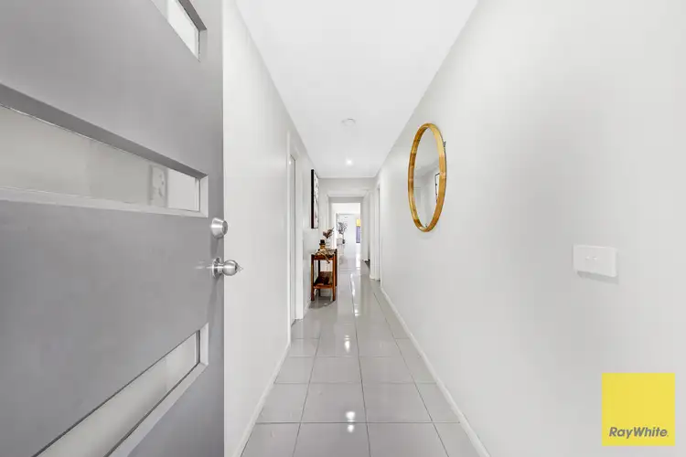 10 Ningaloo Street, Tarneit VIC 3029