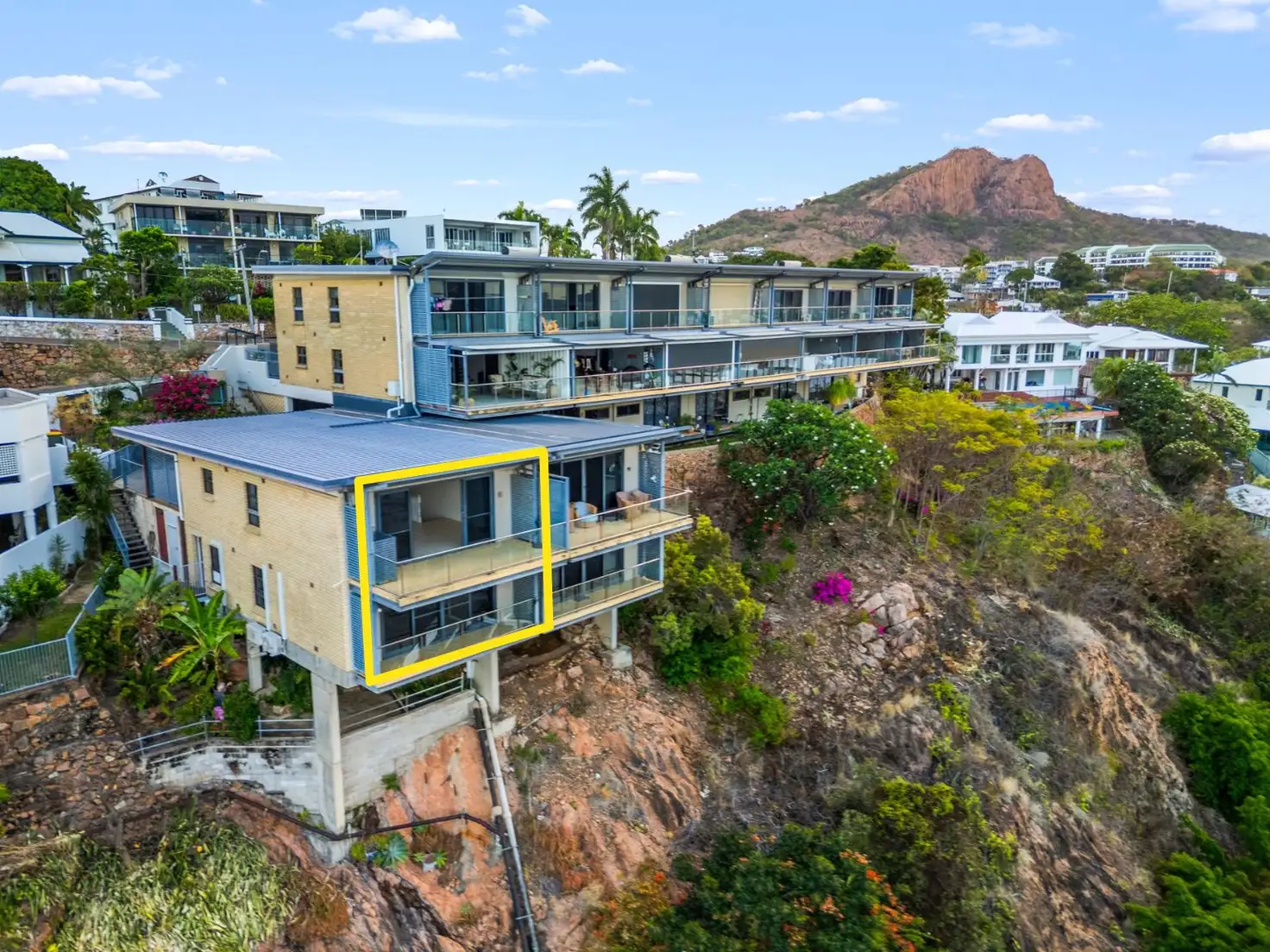 Main view of Homely apartment listing, 1/19 Cleveland Terrace, North Ward QLD 4810