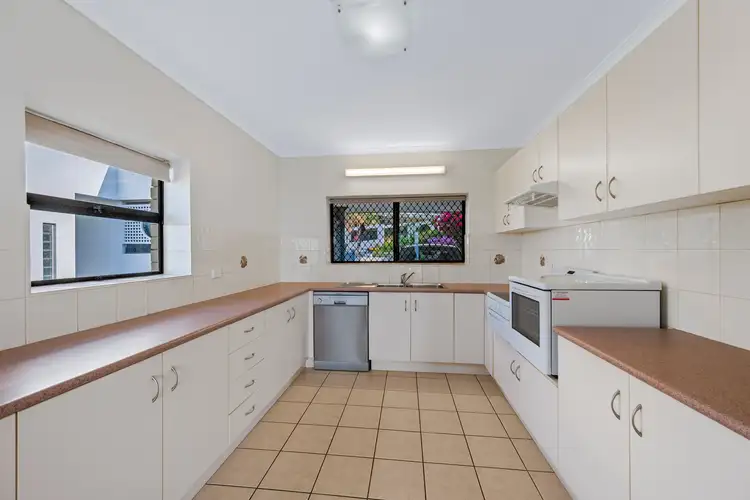 Fifth view of Homely apartment listing, 1/19 Cleveland Terrace, North Ward QLD 4810