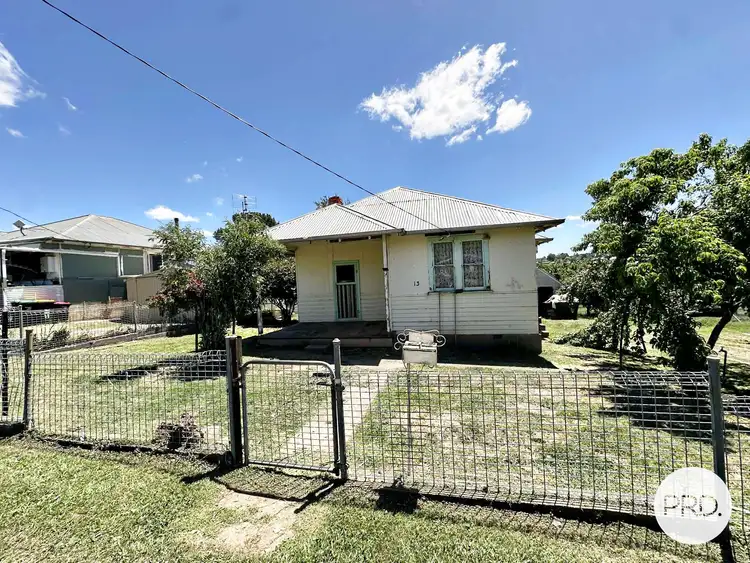 13 King St, Tumbarumba NSW 2653