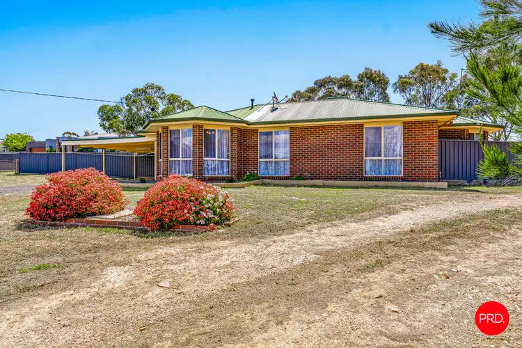 Second view of Homely house listing, 8 Settlers Place, Maiden Gully VIC 3551