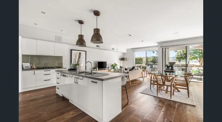 Fifth view of Homely house listing, 3/2 Avard Ct, Berwick VIC 3806