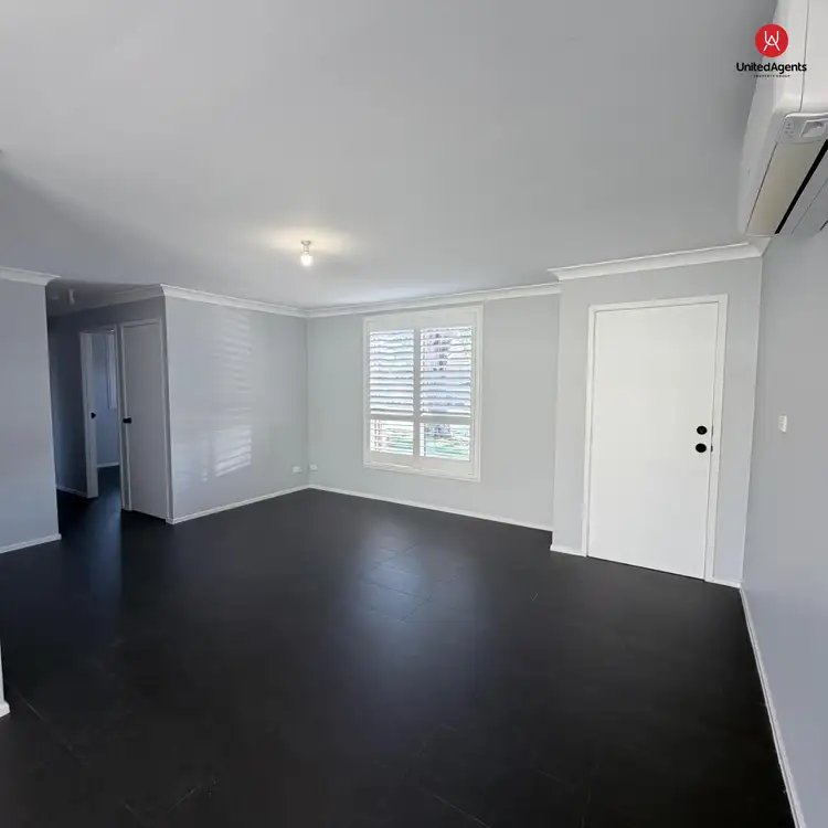 Fifth view of Homely semi-detached listing, 5 Abbeville Close, Prestons NSW 2170